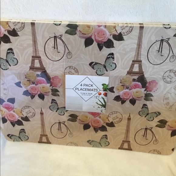 Eiffel Tower Set💜 SALE 🎈 - Picture 2 of 8